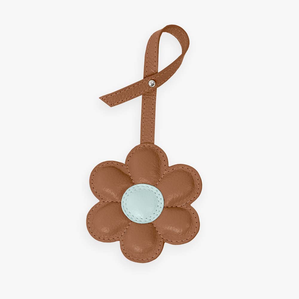 Charm Flor em Couro Legítimo | Pingente de Bolsa