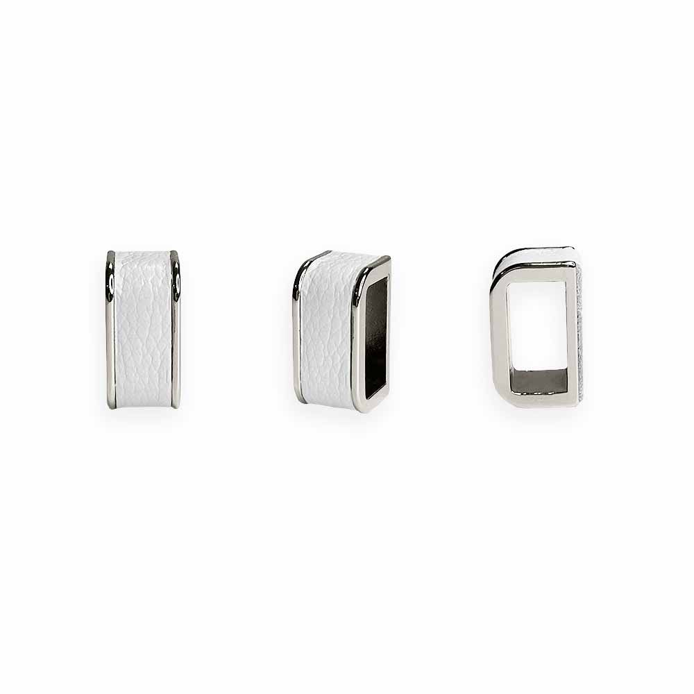 Passador de Metal para Coleira com Interior em Couro