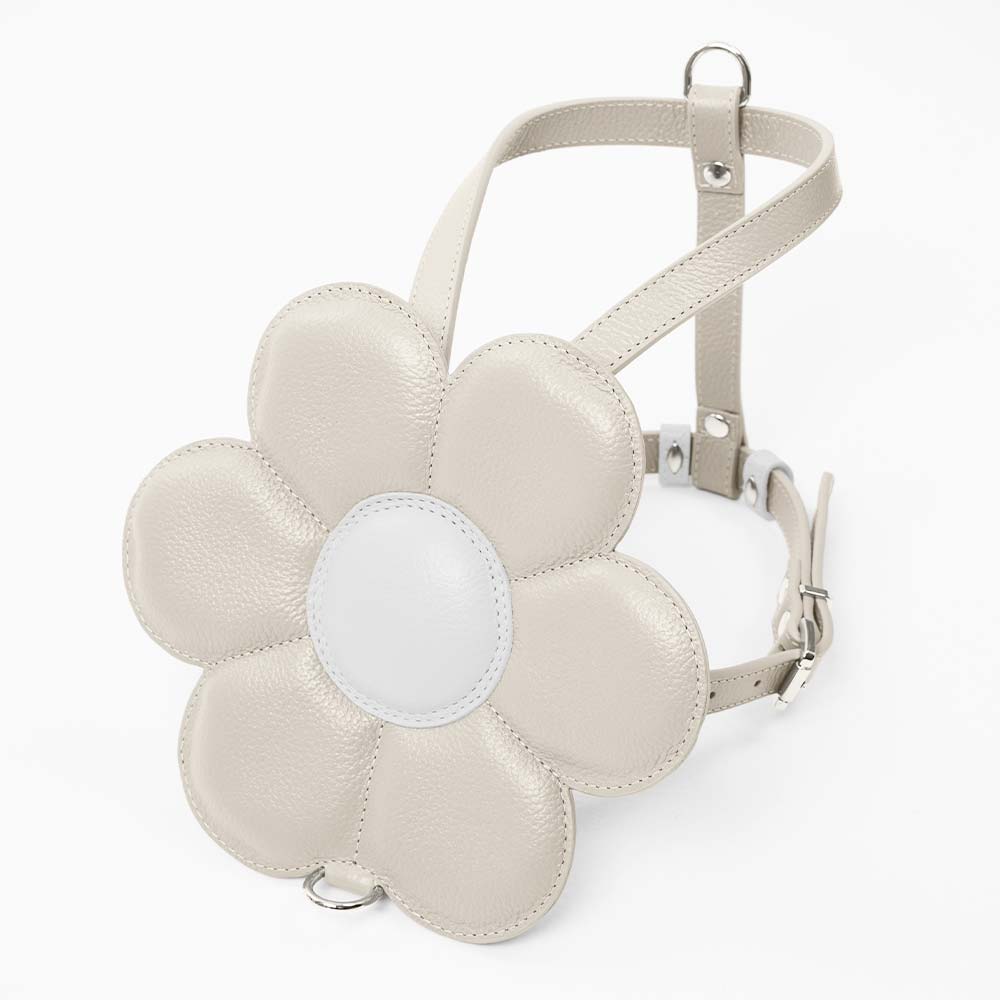 Peitoral de Couro para Cachorro com Flor | Florence