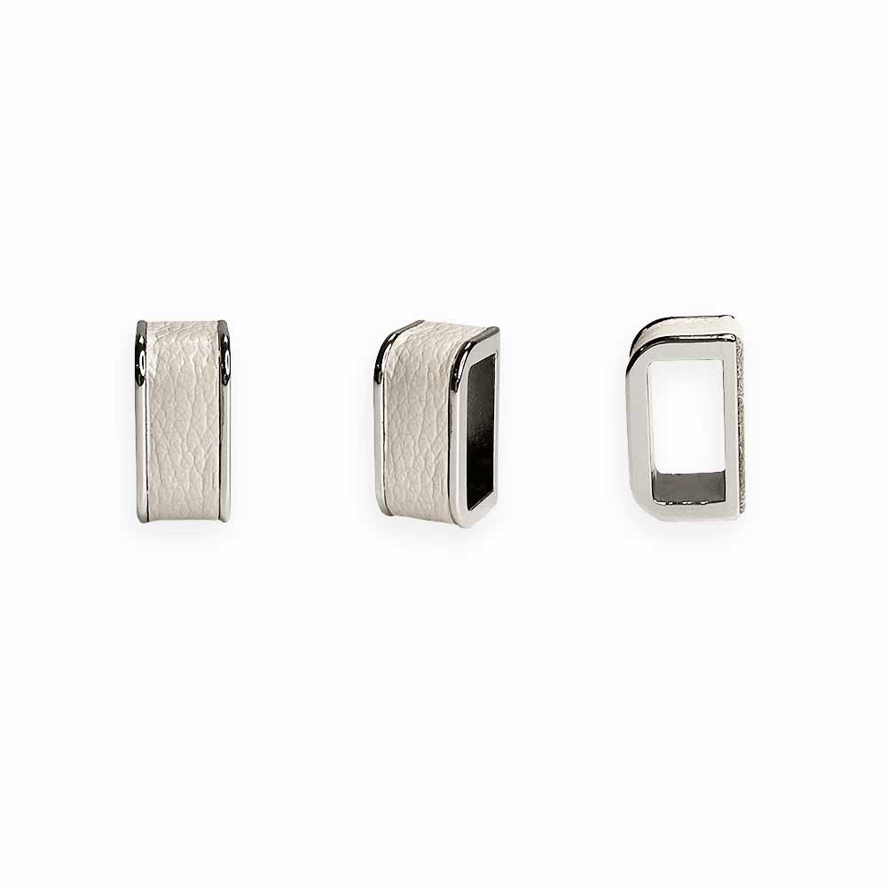 Passador de Metal para Coleira com Interior em Couro