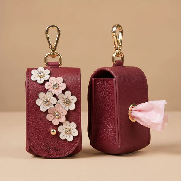Porta Saquinhos Higiênicos de Couro com Flores | Prímula