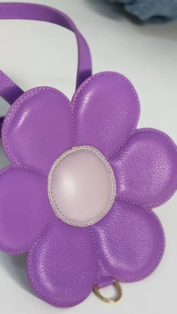 Peitoral de Couro para Cachorro com Flor | Florence
